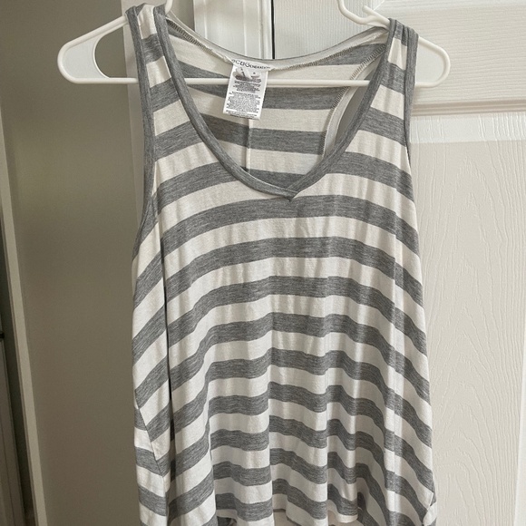 BCBG Striped flowyTank top - Picture 1 of 3